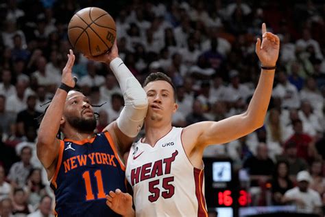 Butler scores 28, Heat top Knicks 105-86 for 2-1 series lead